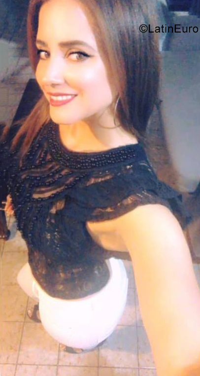 Date this funny Dominican Republic girl Raquel from Santiago DO34713