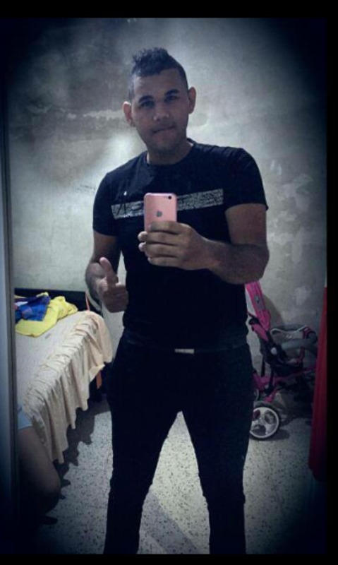 Date this hot Colombia man Alberto from Barranquilla CO25355