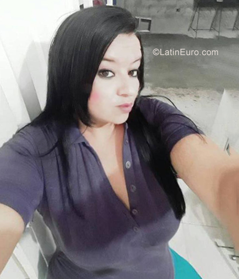 Date this tall Colombia girl Juliana from Bogota CO25379