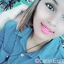 Date this sultry Dominican Republic girl Yormelin from Santo Domingo DO39983