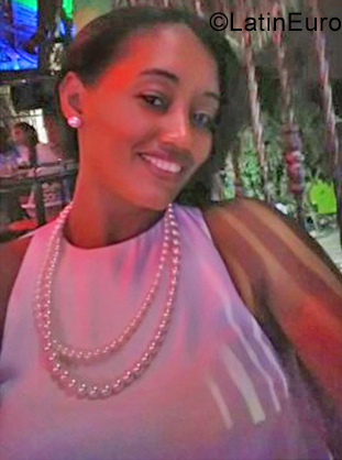 Date this sensual Dominican Republic girl Fanny from Santo Domingo DO34859