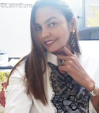 Date this charming Dominican Republic girl Yani from Santo Domingo DO34874