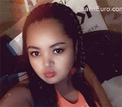 Date this exotic Colombia girl Samy from Tulua CO25406