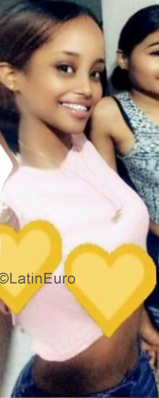Date this pretty Dominican Republic girl Smerlyn from Bonao DO34938