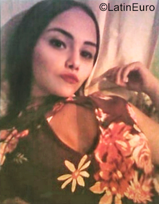 Date this voluptuous Mexico girl Cristina from Mexico City MX1649