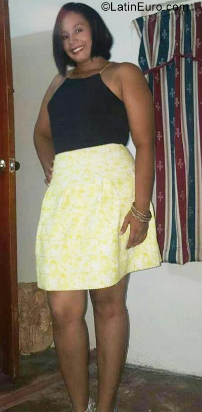 Date this passionate Colombia girl Liseth from Cartagena CO25630