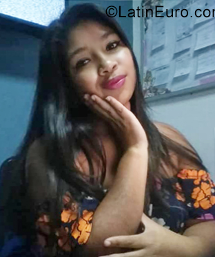 Date this young Venezuela girl Yasnelys from El Tigre VE2506