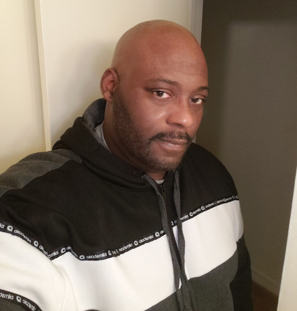 Date this good-looking United States man Jay from Columbus US20122