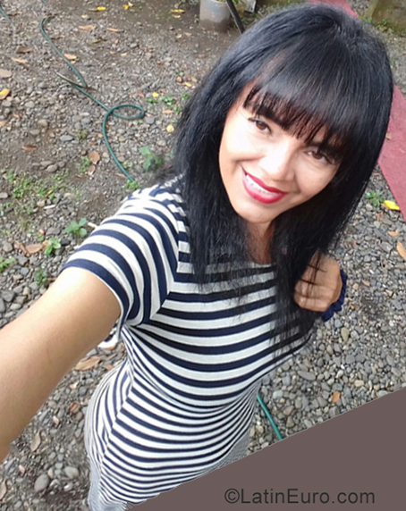 Date this fun Ecuador girl Nurys from Quevedo EC347