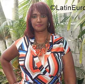 Date this beautiful Dominican Republic girl Ana from Santiago DO35563