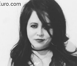 Date this good-looking Brazil girl Maryane from Goiania BR10902
