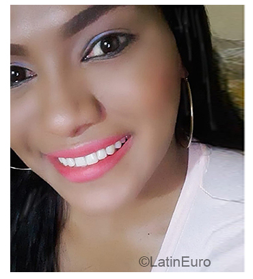 Date this foxy Dominican Republic girl Greslye from San Pedro DO35778