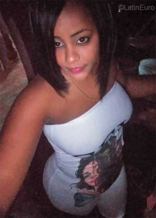 Date this exotic Dominican Republic girl Yennifer from San Pedro Macoris DO36747