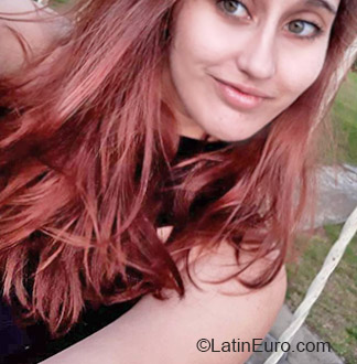 Date this good-looking Brazil girl Dudia from Ivaipora BR10911