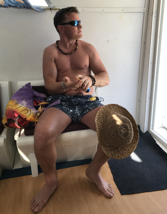Date this tall England man Healthmanuk from London EN95