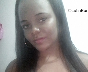 Date this nice looking Colombia girl Tatiana from Cali CO26054