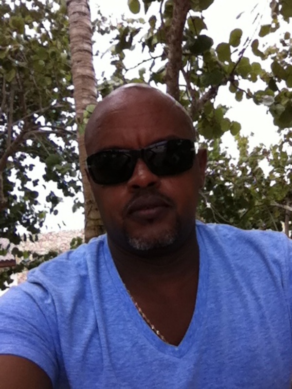 Date this good-looking Canada man T from Toronto CA816