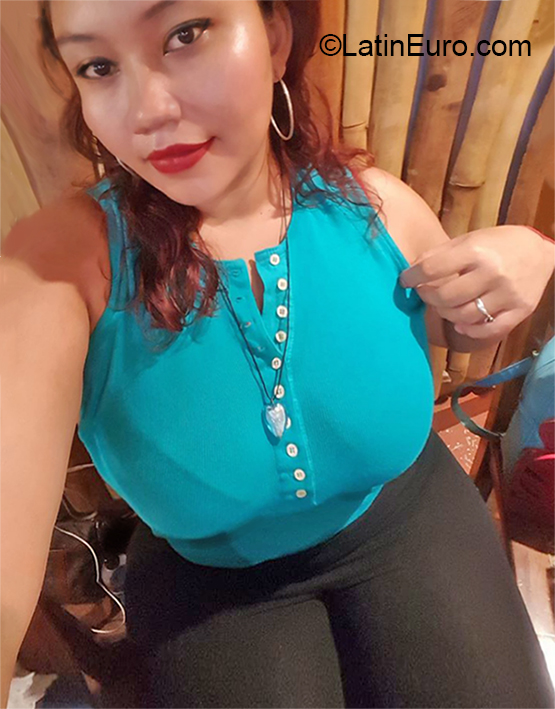Date this gorgeous Nicaragua girl Gladys from Managua NI226