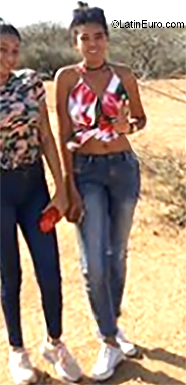 Date this nice looking Colombia girl Daniela from Valledupar CO26161