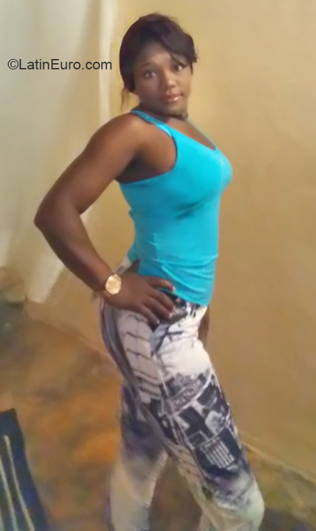 Date this young Dominican Republic girl Alejandra from Santo Domingo DO36295