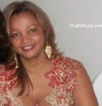 Date this georgeous Colombia girl Victoria from Barranquilla CO26165