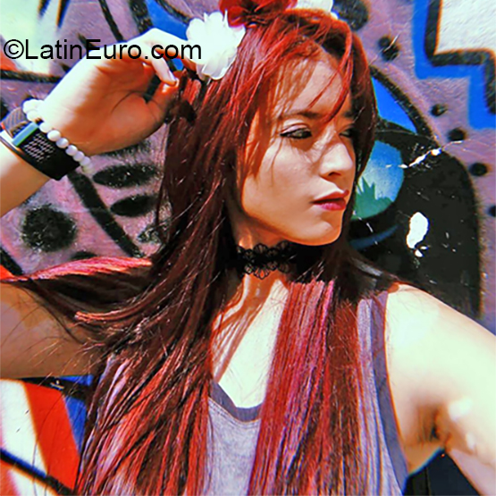 Date this stunning Colombia girl Manuela from Manizales CO26179