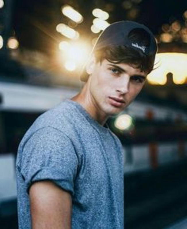 Date this lovely Colombia man Brandon Cubillo from Villavicencio CO26186