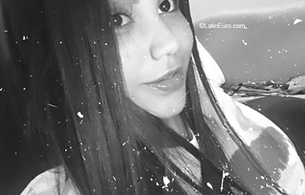 Date this passionate Colombia girl Katerine from Bogota CO26193