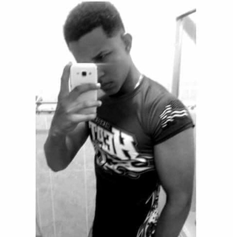 Date this georgeous Dominican Republic man Christopher from Santo Domingo DO36793