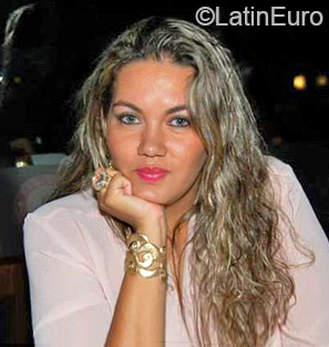 Date this foxy Brazil girl Daluanede from Joao Pessoa BR10980