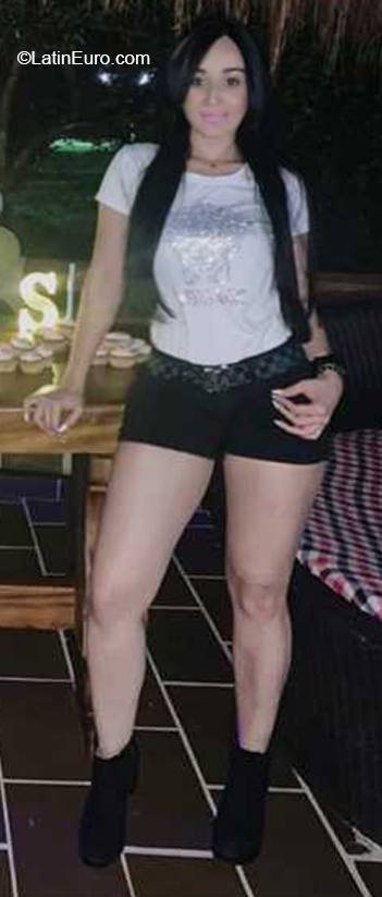 Date this delightful Colombia girl Ana from Medellin CO26414