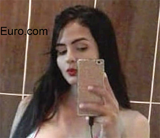 Date this young Colombia girl Vane from Bogota CO26427