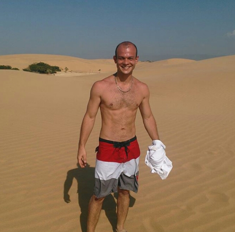 Date this foxy Venezuela man RAMON from Caracas VE2851