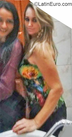 Date this charming Brazil girl Elma from Pocrane BR10992