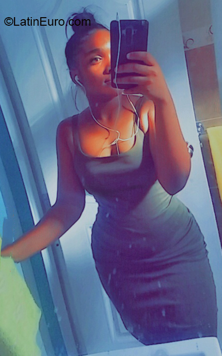Date this tall Dominican Republic girl Orlanis from Santo Domingo DO36895