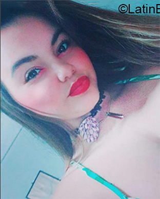 Date this gorgeous Colombia girl Alejandra from Armenia CO26466