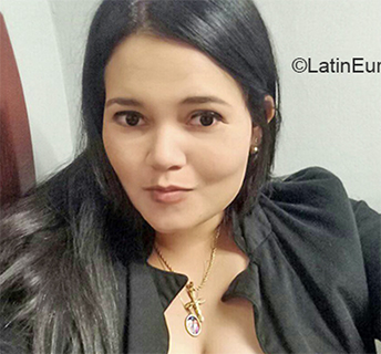 Date this passionate Venezuela girl Veronica from Barquisimeto VE2884