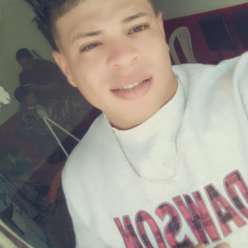 Date this pretty United States man Hanssel from Doral US20553