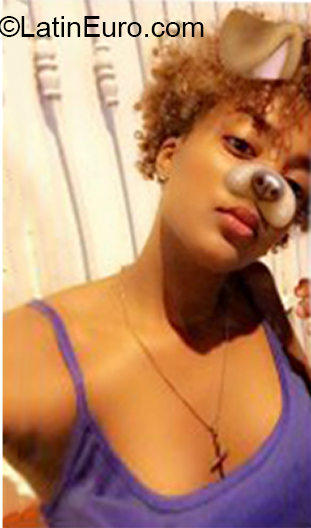 Date this exotic Dominican Republic girl Ana Luisa from Santo Domingo DO37014