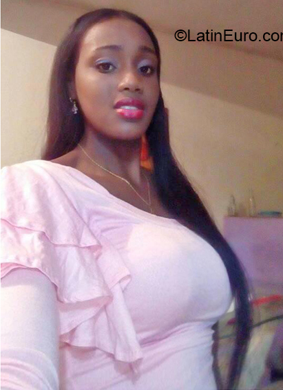 Date this beautiful Colombia girl Flaka from Cali CO26528