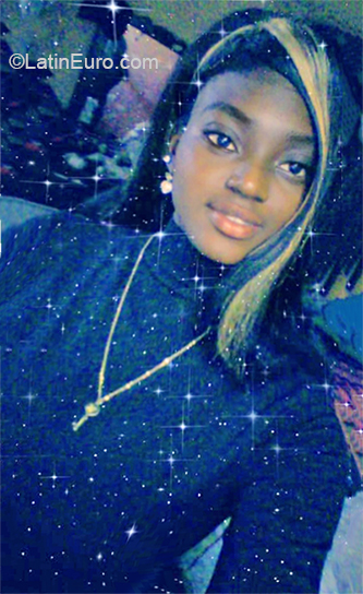 Date this lovely Dominican Republic girl Yohanna from Barahona DO37072