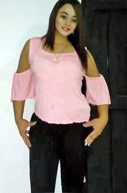 Date this beautiful Colombia girl Andrea from Medellin CO26642
