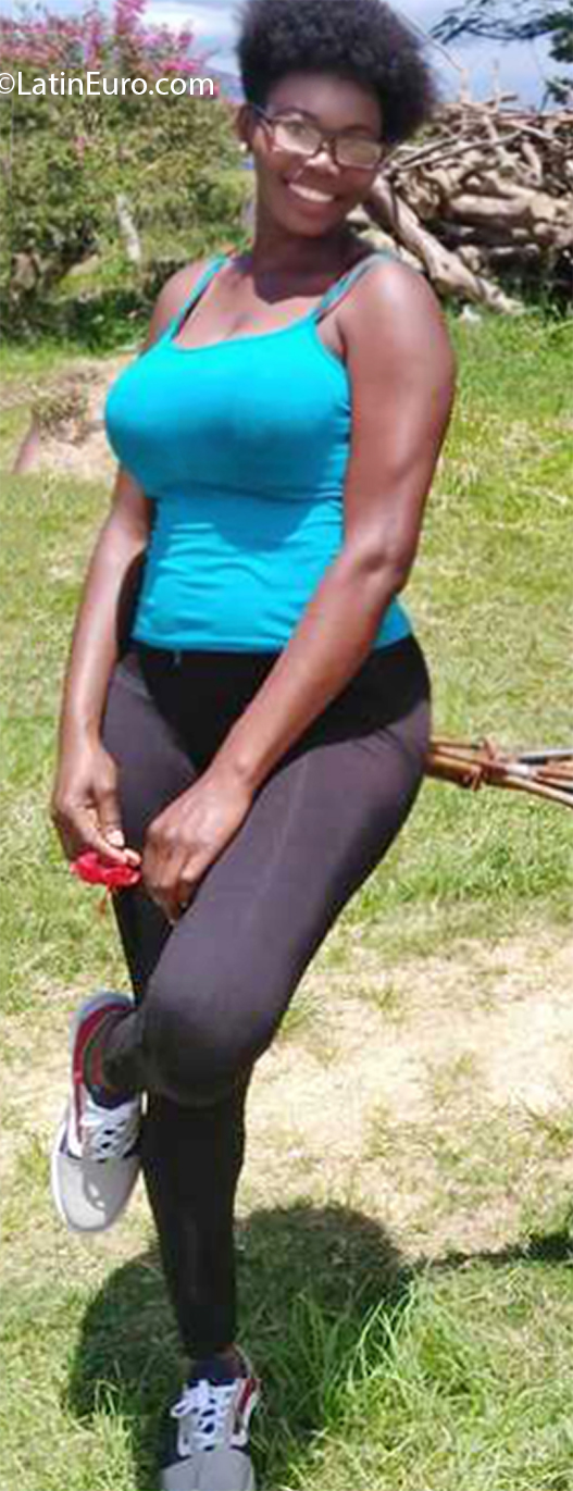 Date this georgeous Colombia girl Merclay from Cali CO26652