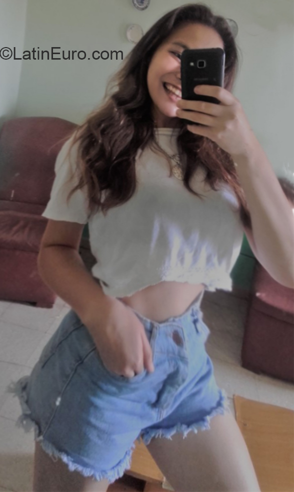 Date this delightful Argentina girl Karina from Mercedes AR326