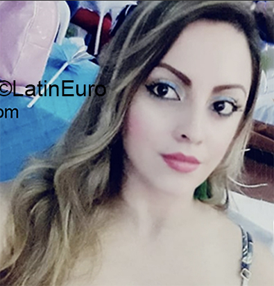 Date this happy Colombia girl Andy from Tulua CO26768