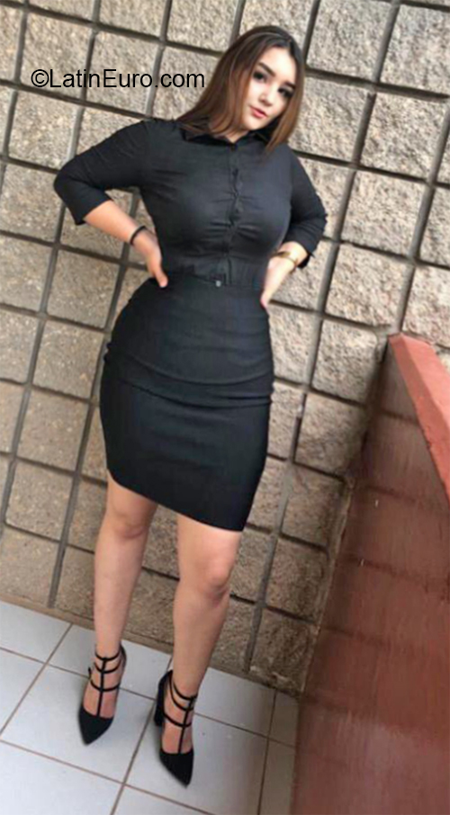 Date this sultry Mexico girl Samara from Guasave MX1780