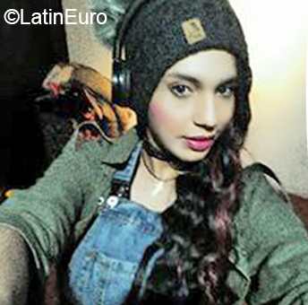 Date this pretty Colombia girl Nicole from Bogota CO26852