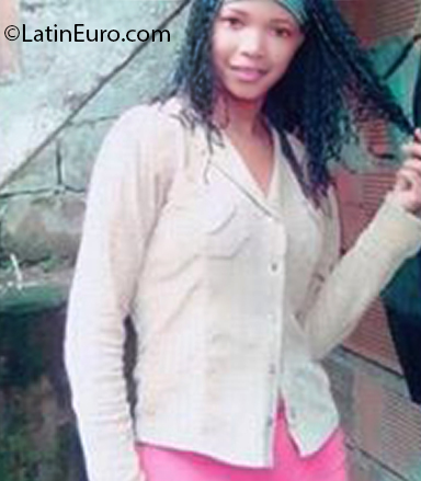 Date this passionate Colombia girl Yasnury from Medellin CO26876
