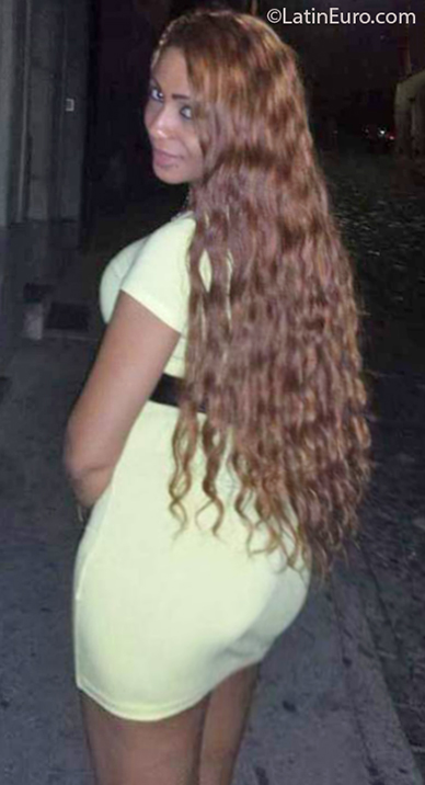 Date this stunning Dominican Republic girl Reyna from Puerto Plata DO37647