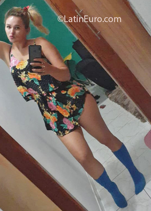 Date this lovely Brazil girl Gracineia from Ipatinga BR11092